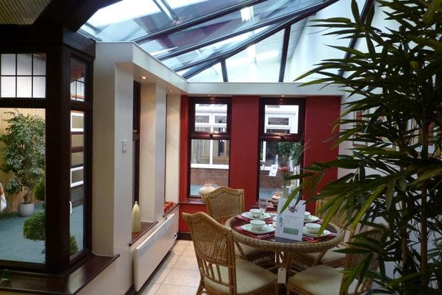 The Window Exchange: Showcentre