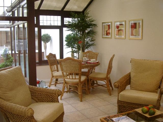 The Window Exchange: Showcentre