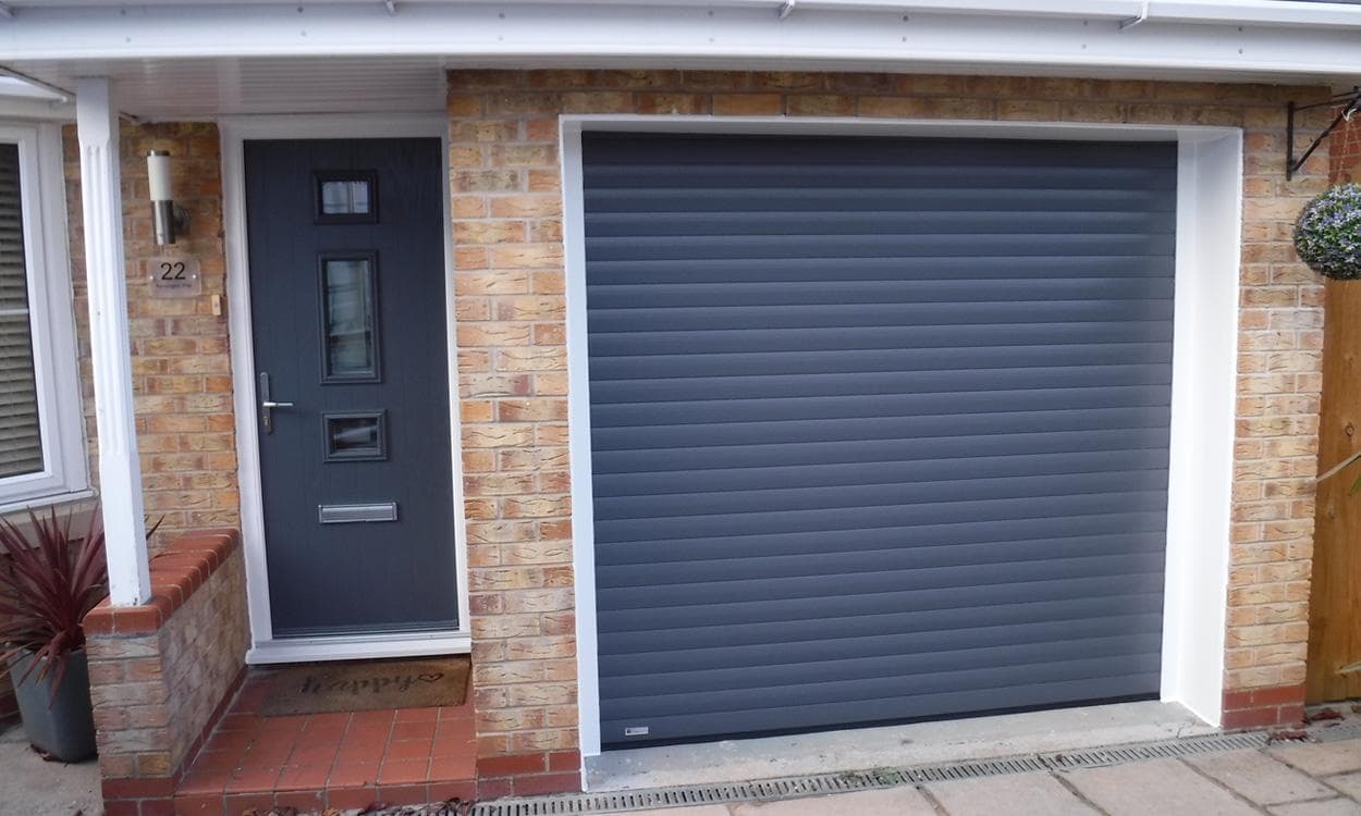 The Window Exchange: Insulated Roller Garage Doors