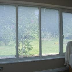 The Window Exchange: Uni-Blind