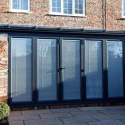 The Window Exchange: Uni-Blind