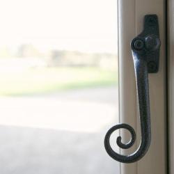 The Window Exchange: Residence 9