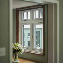 The Window Exchange: Residence 9